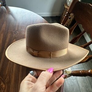 Classic Tan Women's Fedora Hat - Oatmeal Color